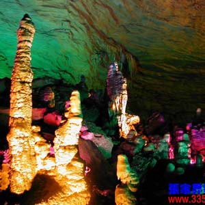 喜樂J線：張家界、鳳凰古城、天子山、猛洞河漂流、芙蓉鎮(zhèn)三晚四日游