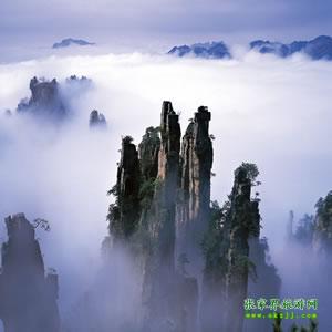 暑期夏令營湘西精華旅游線路：長沙、韶山、張家界、鳳凰純玩8日游